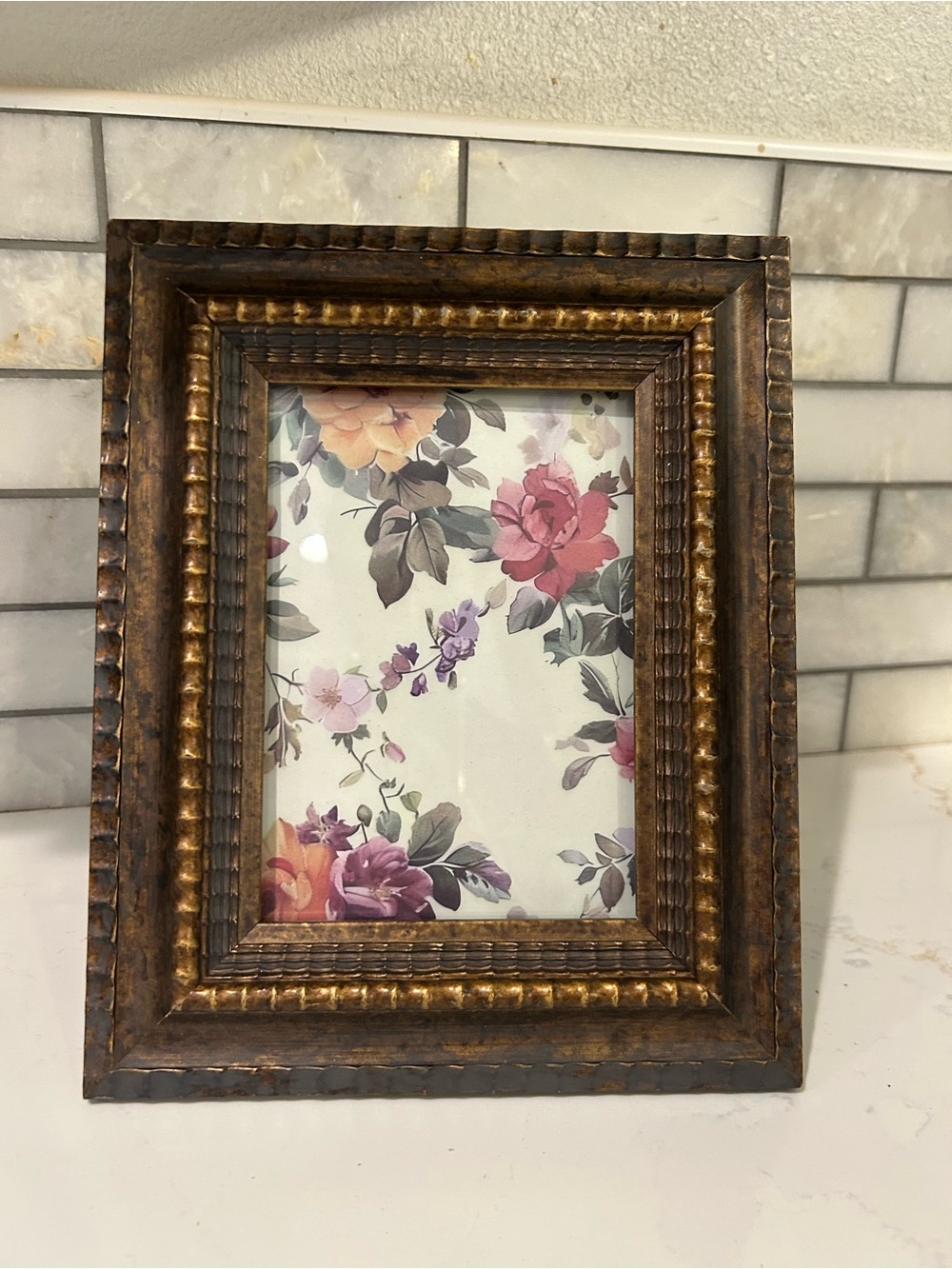Antique-Inspired Gold and Brown Ornate Picture Frame Gold-leaf finish 5”x7”